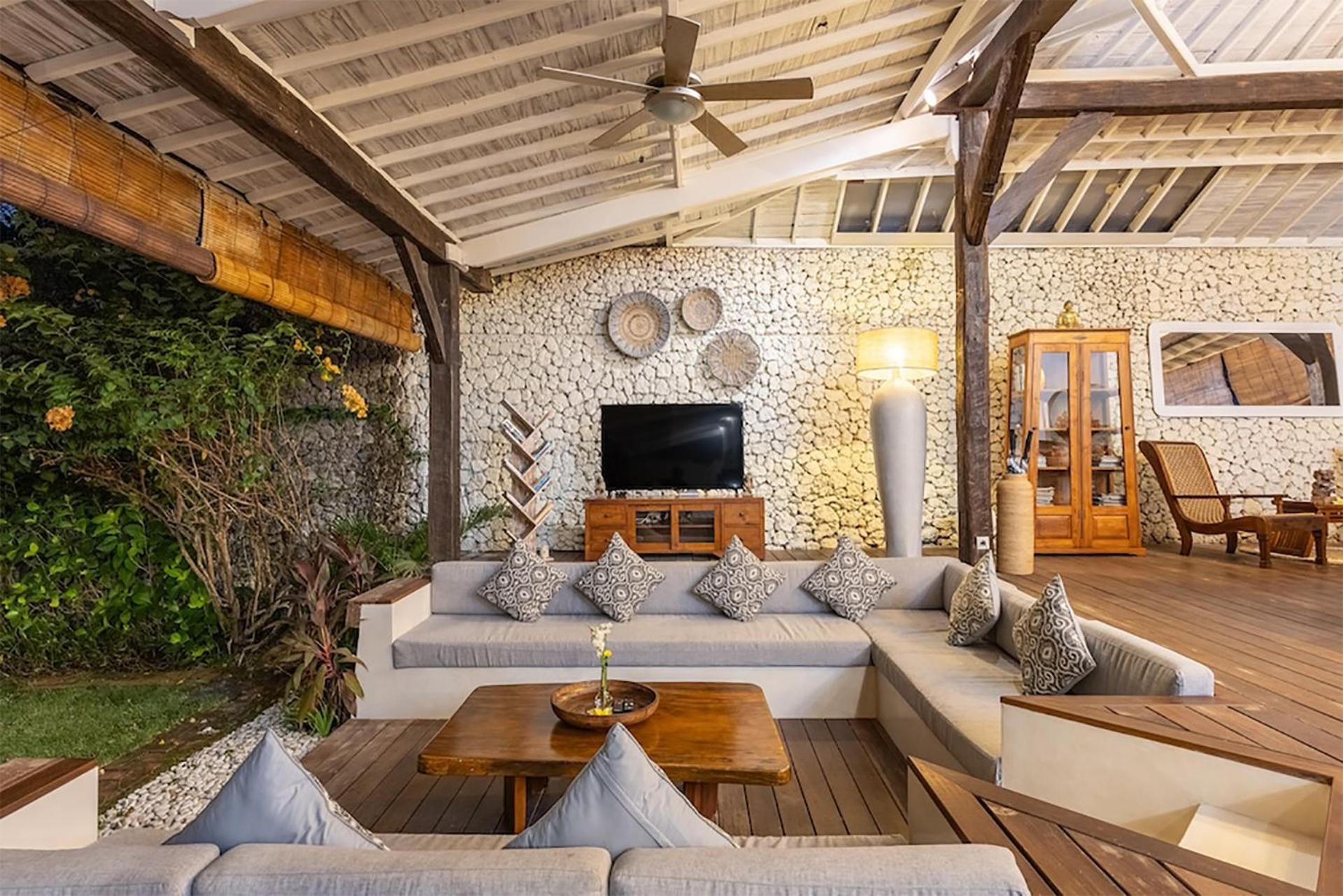 4 Bedroom Villa - Kerobokan Семиняк Екстериор снимка