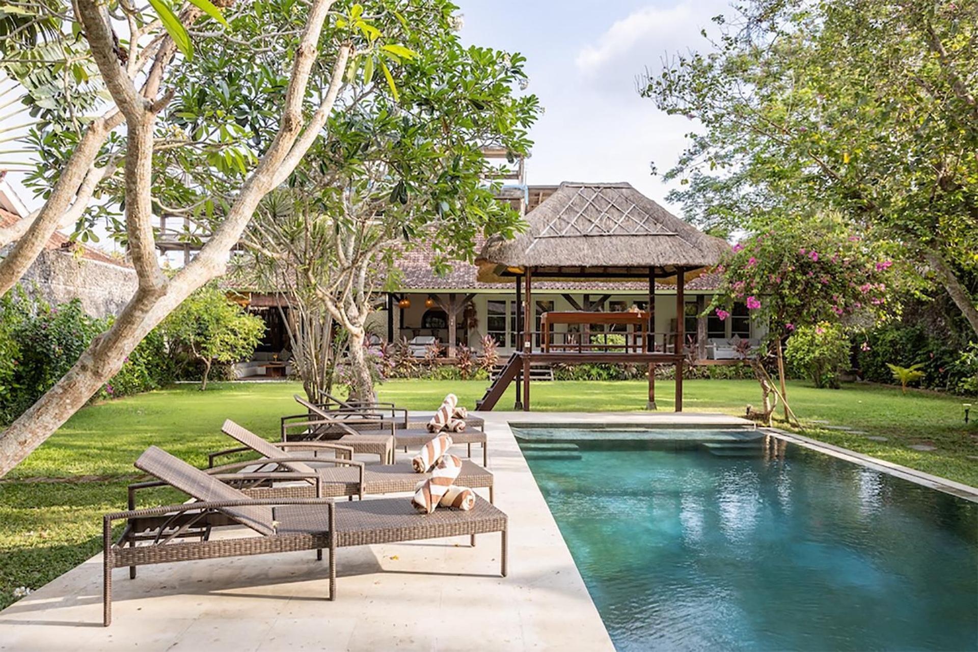 4 Bedroom Villa - Kerobokan Семиняк Екстериор снимка